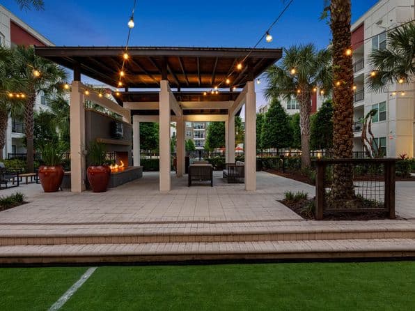 Maitland Pointe photo