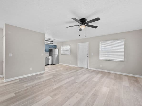 Canterbury Place Apartments photo