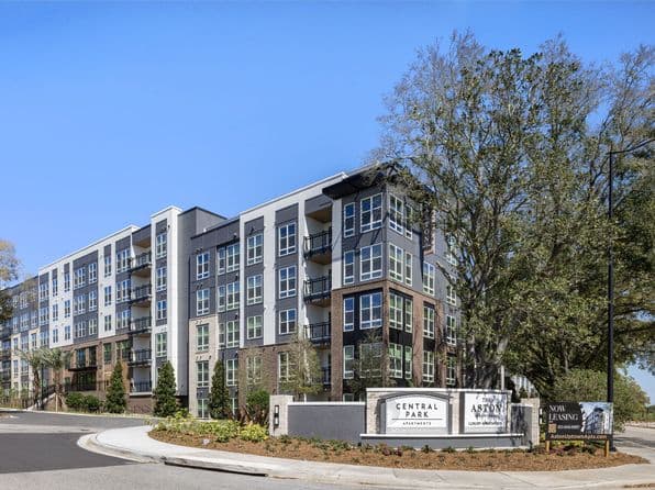 The Aston at Uptown housing exterior