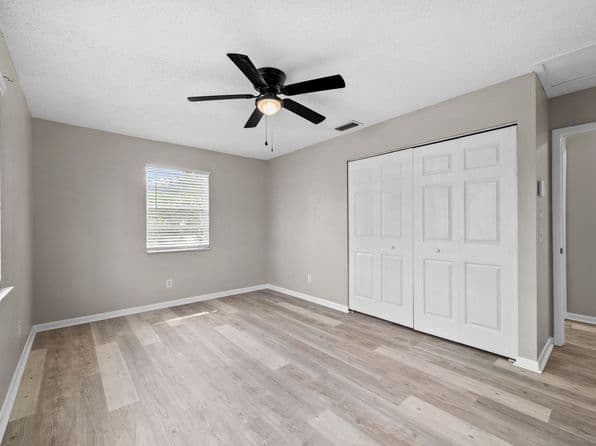 Canterbury Place Apartments photo