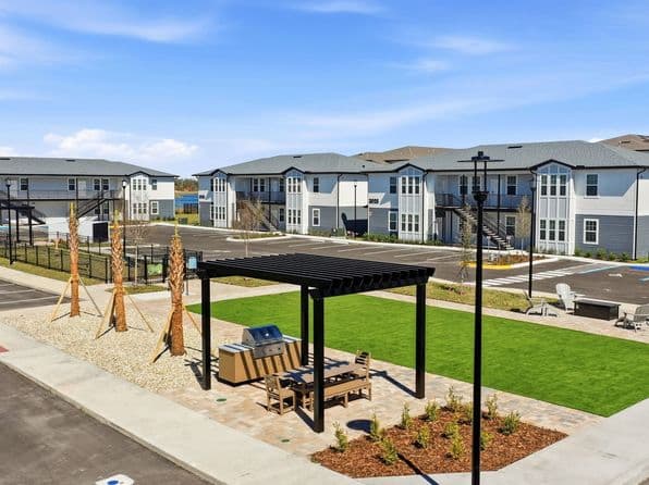 Venture Apartments housing exterior