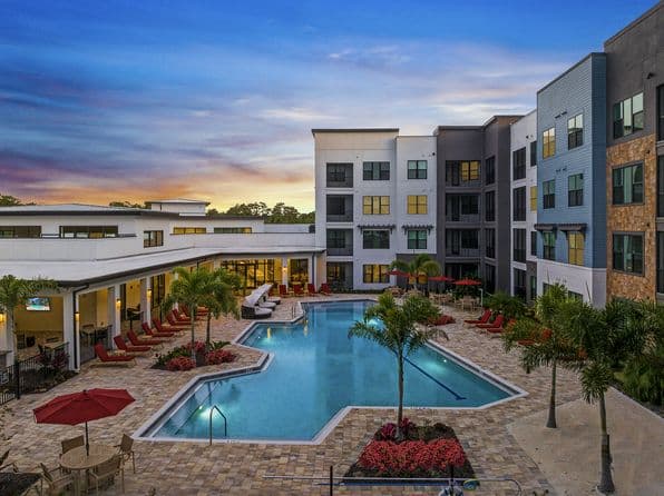 The Pointe at Lakewood Ranch - 55+ Active Adult Apartment Homes photo